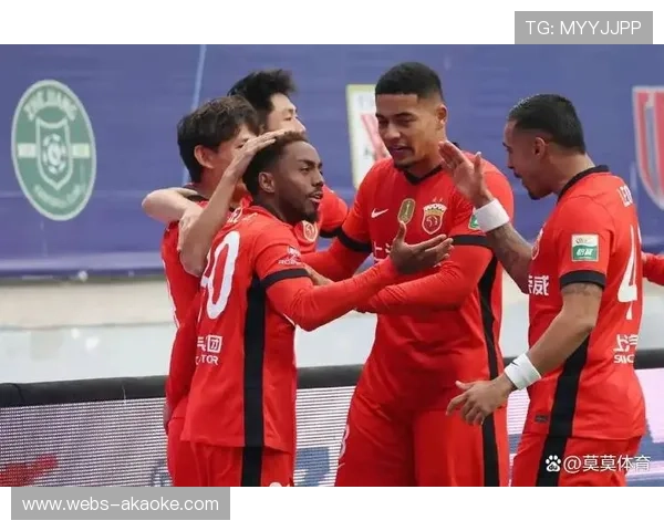 成都蓉城4人入选最佳阵容，攻防实力获官方肯定